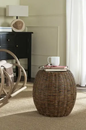 Safavieh Remi End Table Viral