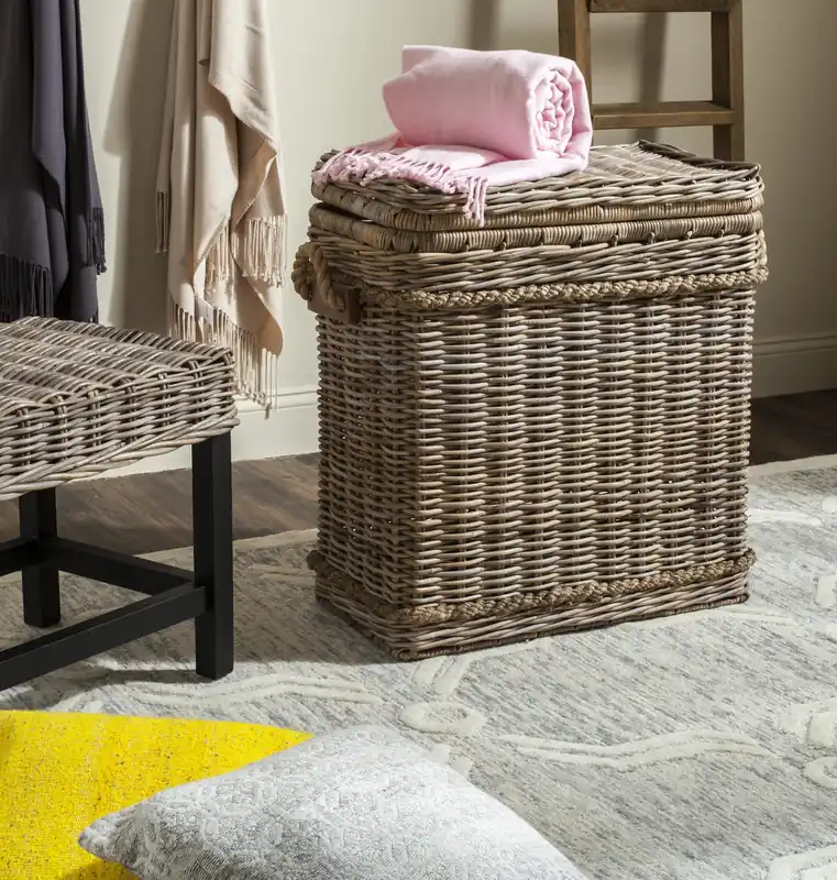Safavieh Sora Wicker Accent Table - Natural Sale