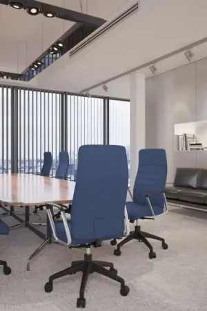 Wholesale LeisureMod Hilton Modern High-Back Leather Office Chair