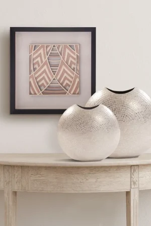 14" Hammered Silver Disc Shape Decorative Vase By Homeroots Bulk Order